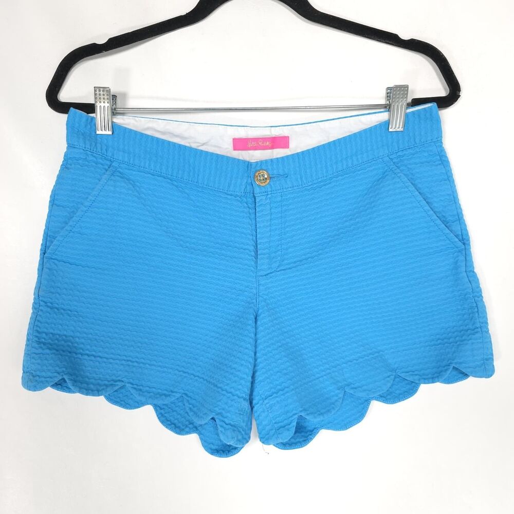 LILLY PULITZER Blue Scalloped Shorts Size 4 100% Cotton Textured Preppy 023468